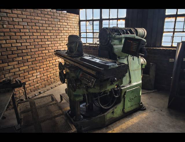 700M² WAREHOUSE FOR SALE IN MARIEVALE